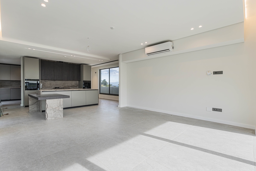 3 Bedroom Property for Sale in Fresnaye Western Cape